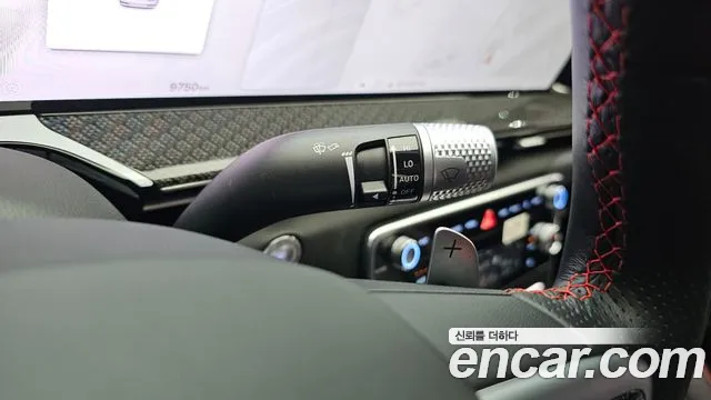 Genesis GV80 — Фото автомобиля 13