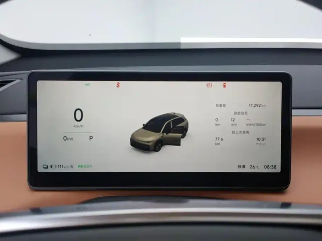 Leapmotor C10 — Фото автомобиля 14