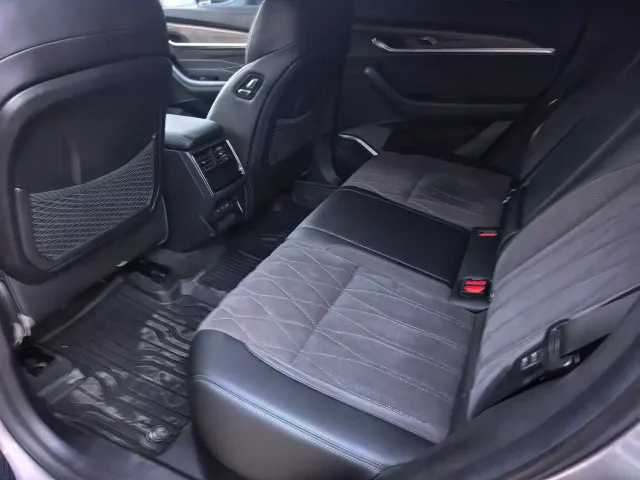 Geely Xingyue L — Фото автомобиля 5