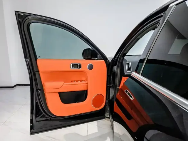 Li Auto L7 — Фото автомобиля 9