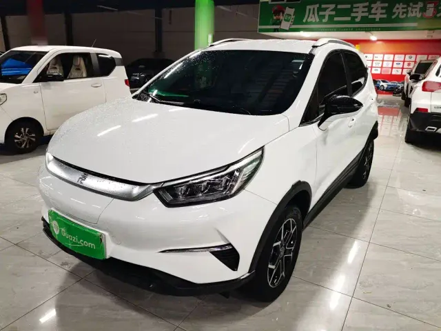 Фотография автомобиля — BYD Yuan Pro
