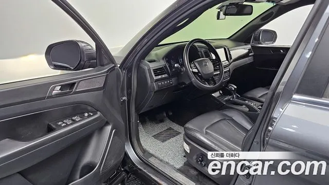 KG_Mobility_Ssangyong Rexton Новый Rexton Sport Khan Дизель 2.2 4WD — Фото автомобиля 11