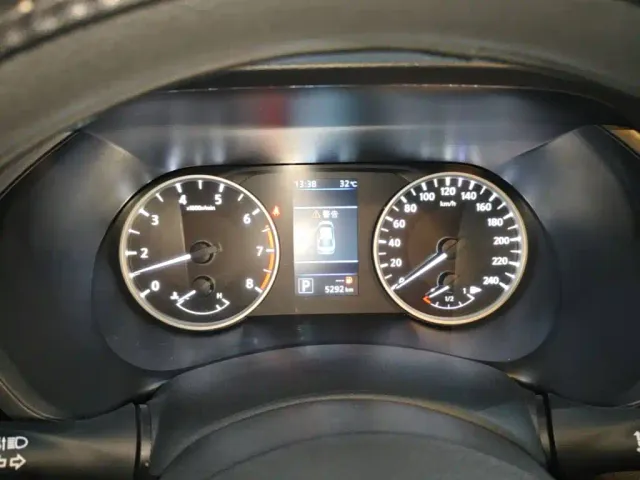 Nissan Sylphy — Фото автомобиля 11
