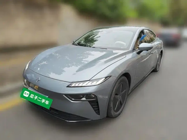 Фотография автомобиля — Dongfeng eπ 007