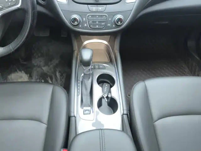 Chevrolet Malibu XL — Фото автомобиля 16