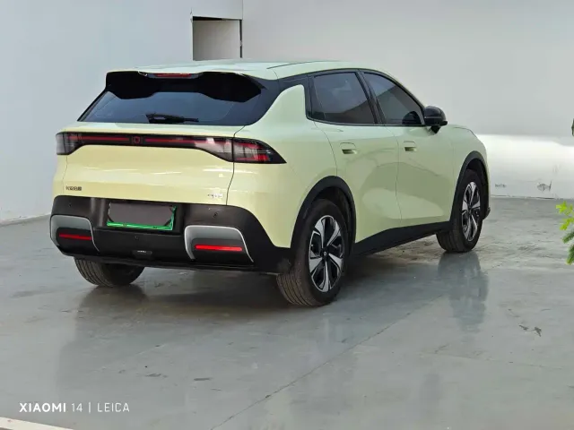 Changan Qiyuan Q05 — Фото автомобиля 7