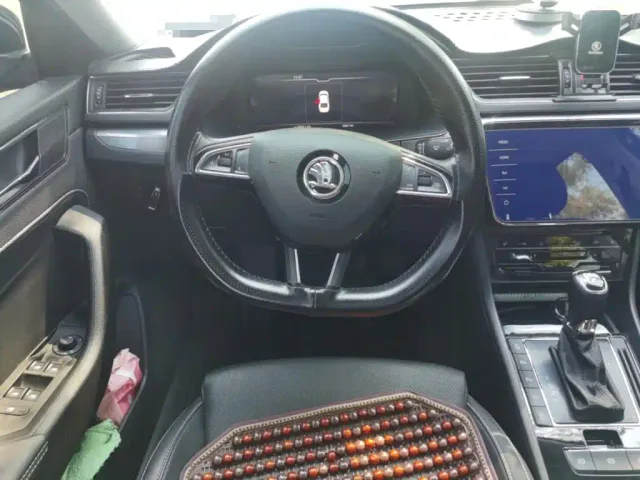 Škoda Superb 2024 TSI280 DSG Premium Edition — Фото автомобиля 6