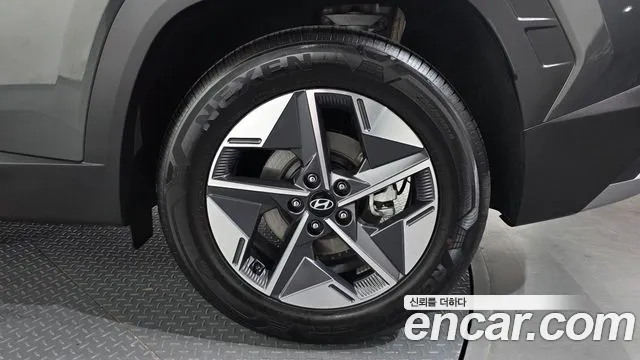 Hyundai Tucson NX4 — Фото автомобиля 6