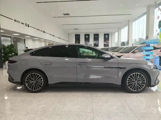 BYD Han — Фото автомобиля 4