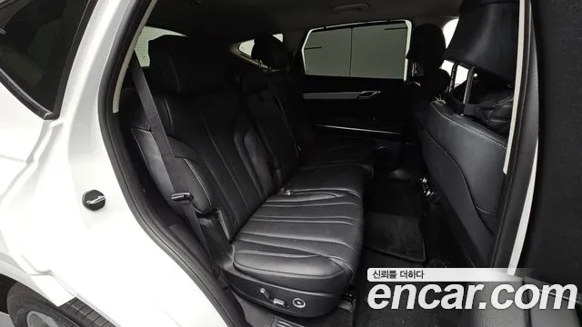 Genesis GV80 — Фото автомобиля 18