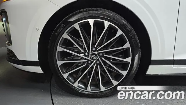 Hyundai Grandeur — Фото автомобиля 4
