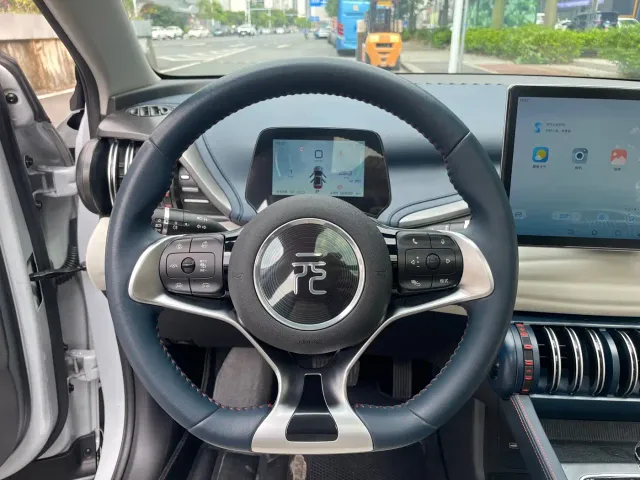 BYD Yuan PLUS — Фото автомобиля 13