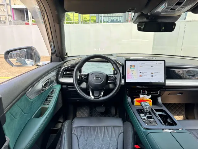 GAC Trumpchi GS8 — Фото автомобиля 5