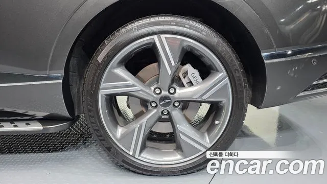 Genesis GV80 — Фото автомобиля 5