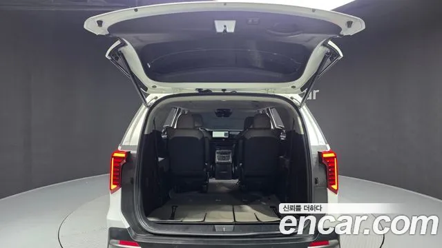 Kia Carnival 4th Gen — Фото автомобиля 26