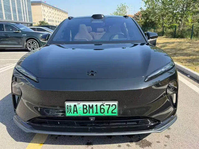 Nio ET5 Touring — Фото автомобиля 2