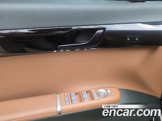Hyundai Grandeur GN7 — Фото автомобиля 16