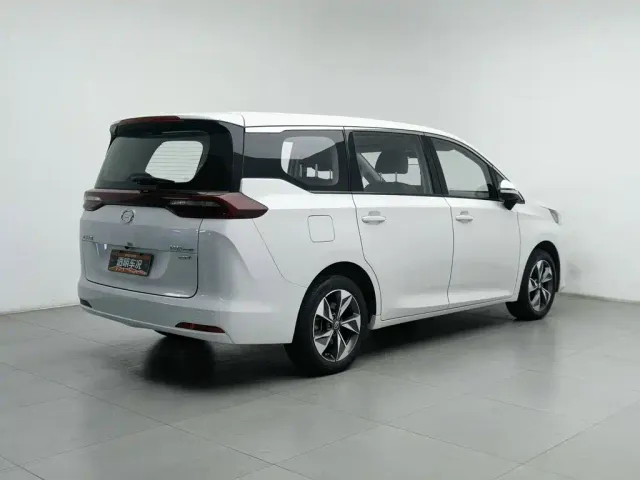 GAC Trumpchi M6 — Фото автомобиля 2