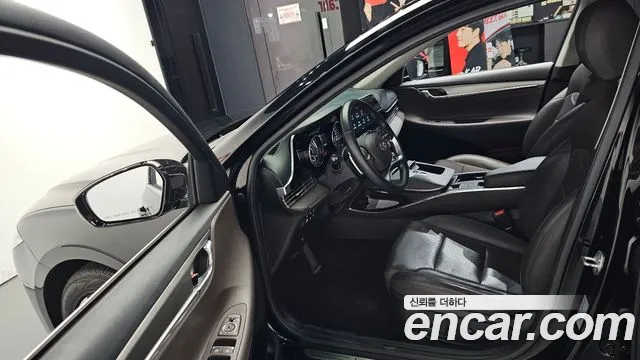 Hyundai Grandeur Premium — Фото автомобиля 10