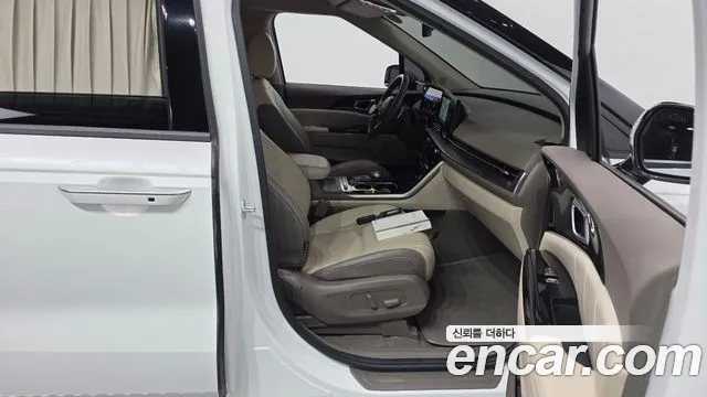 Kia Carnival 4th Gen — Фото автомобиля 16