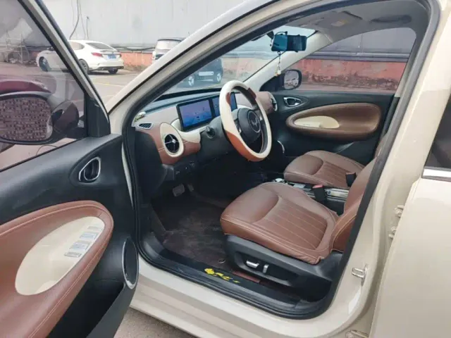 Wuling Bingo — Фото автомобиля 15