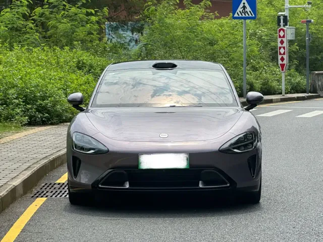 Xiaomi SU7 — Фото автомобиля 2