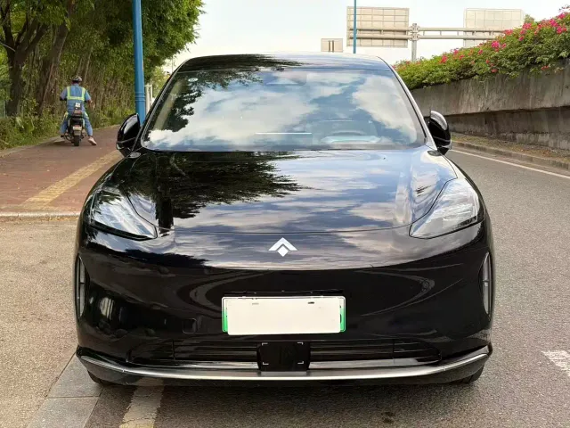 GAC Hyptec HT — Фото автомобиля 2