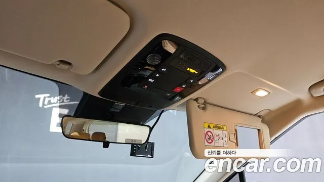 Kia Canival Carnival 4 поколение 9 мест Prestige — Фото автомобиля 29