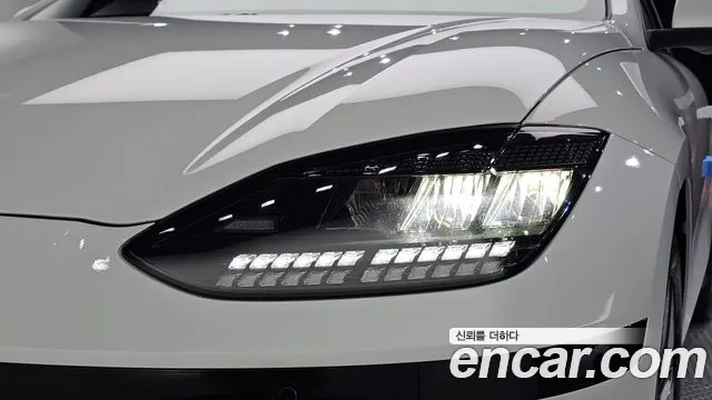Hyundai Ioniq6 — Фото автомобиля 21