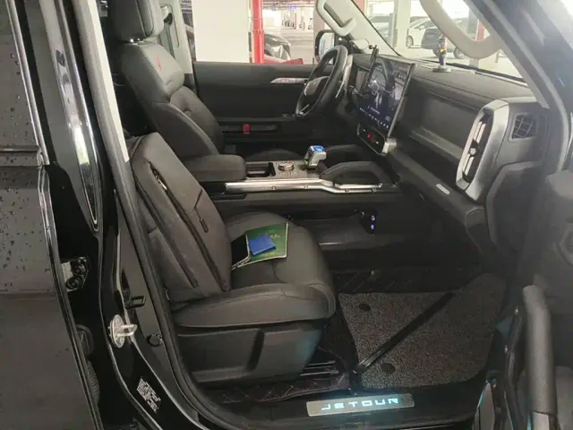 Jetour T2 — Фото автомобиля 10