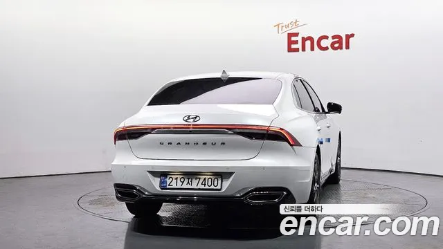 Hyundai Grandeur Новый Grandeur IG — Фото автомобиля 4
