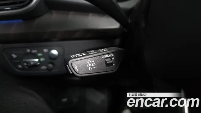 Audi Q5 45 TFSI quattro Premium — Фото автомобиля 17
