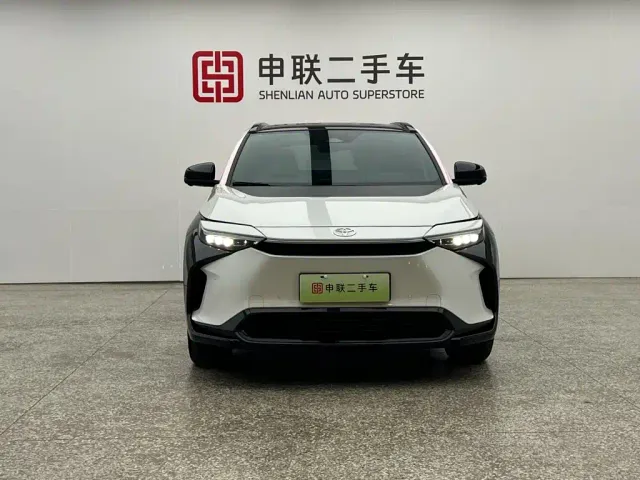 Toyota FAW bZ4X — Фото автомобиля 5