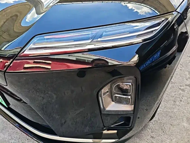 Nio ES8 — Фото автомобиля 23