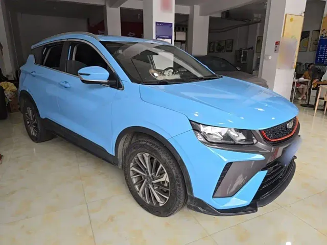 Geely Binyue — Фото автомобиля 3