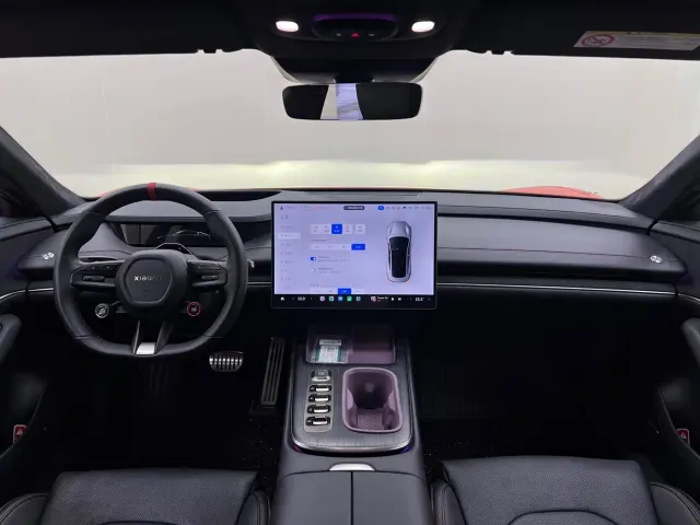 Xiaomi SU7 — Фото автомобиля 21