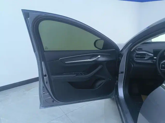 BYD Destroyer 05 — Фото автомобиля 7
