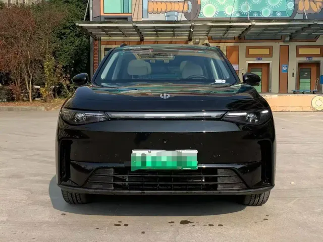 Leapmotor C16 — Фото автомобиля 2
