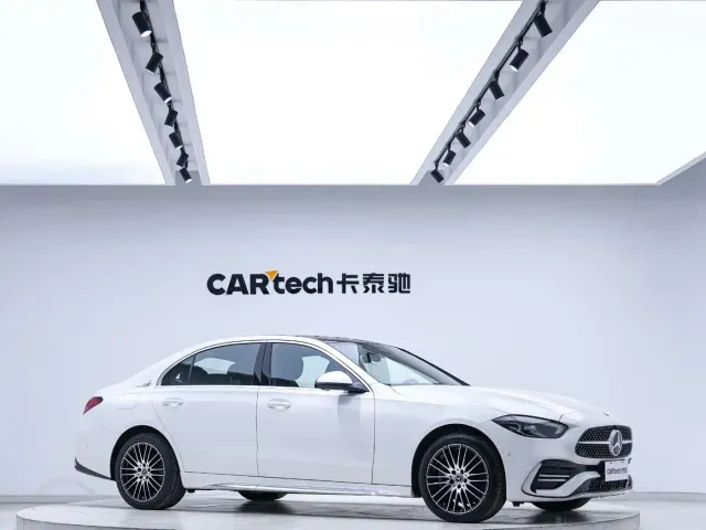 Mercedes-Benz C-Class — Фото автомобиля 9