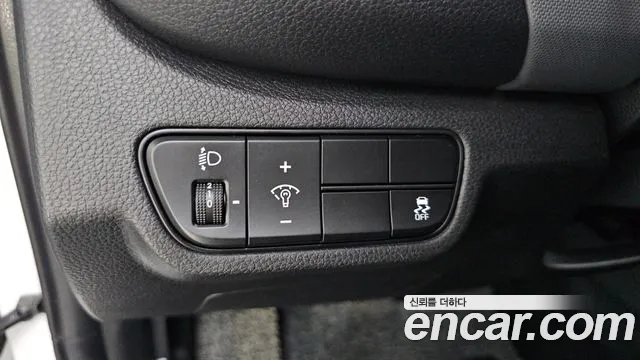 Kia Seltos — Фото автомобиля 26