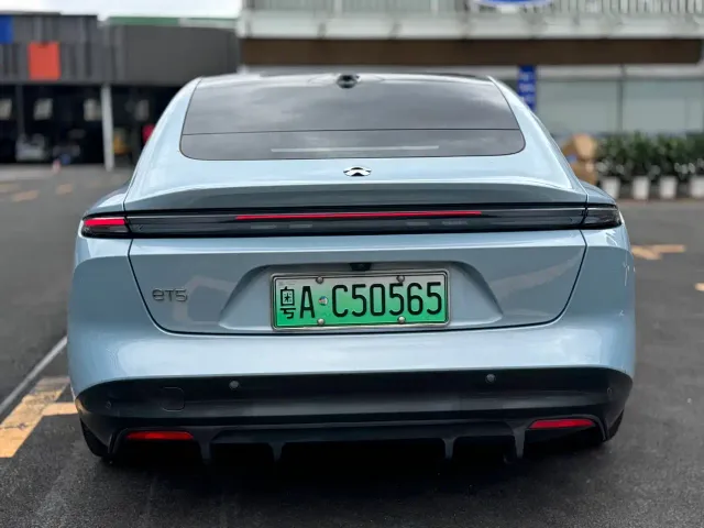 Nio ET5 — Фото автомобиля 5