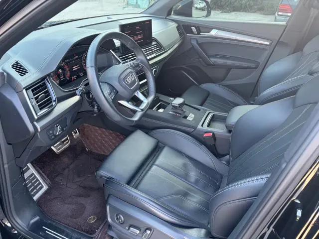 Audi Q5L — Фото автомобиля 5