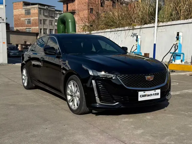 Cadillac CT5 — Фото автомобиля 3