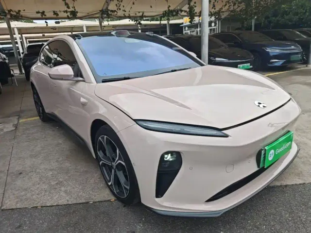 Nio ET5 Touring — Фото автомобиля 3