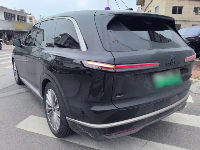 Onvo L90 — Фото автомобиля 4