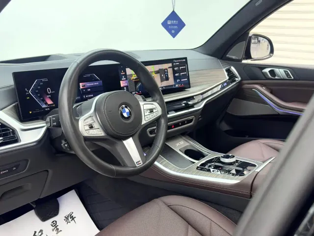 BMW X5 — Фото автомобиля 13