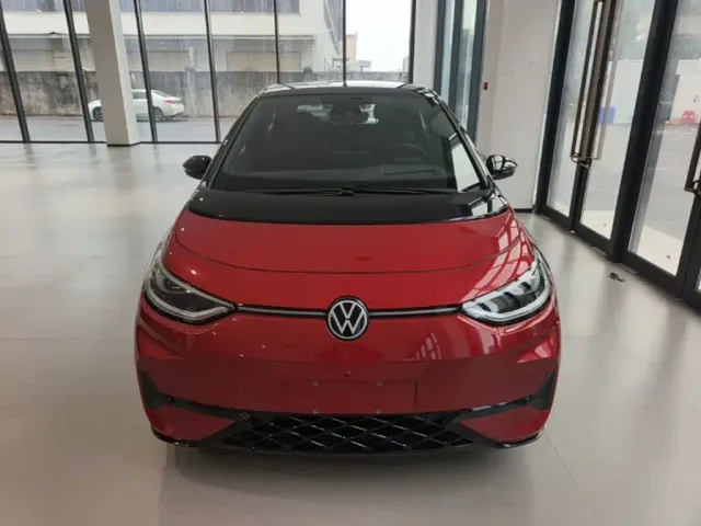 Volkswagen ID.3 — Фото автомобиля 2