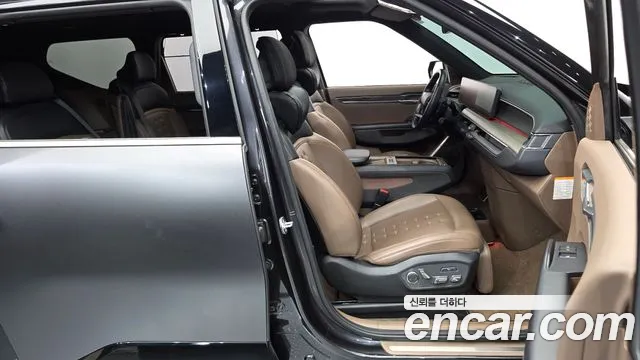Kia EV9 — Фото автомобиля 16