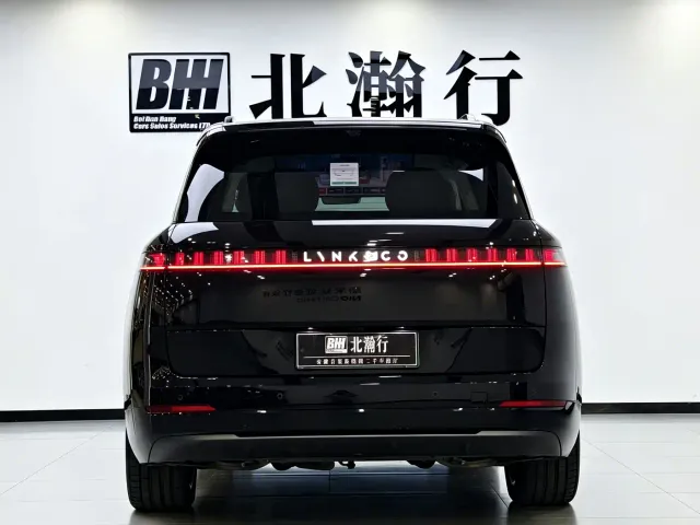 Lynk & Co 900 — Фото автомобиля 5