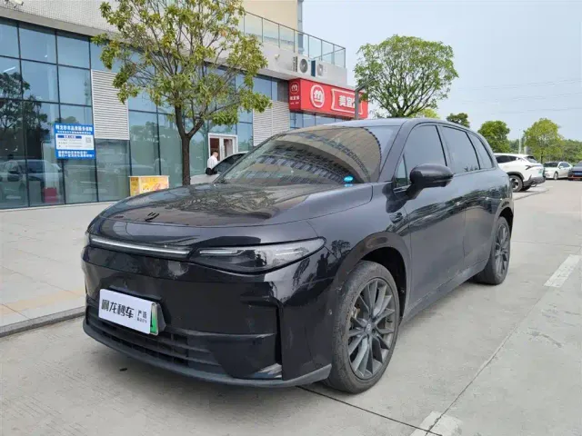Фотография автомобиля — Leapmotor C10